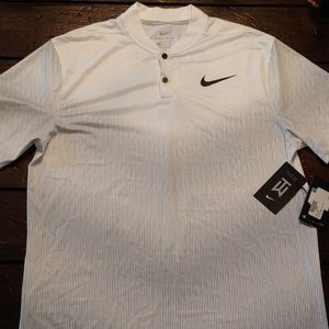 Nike men's golf shirt